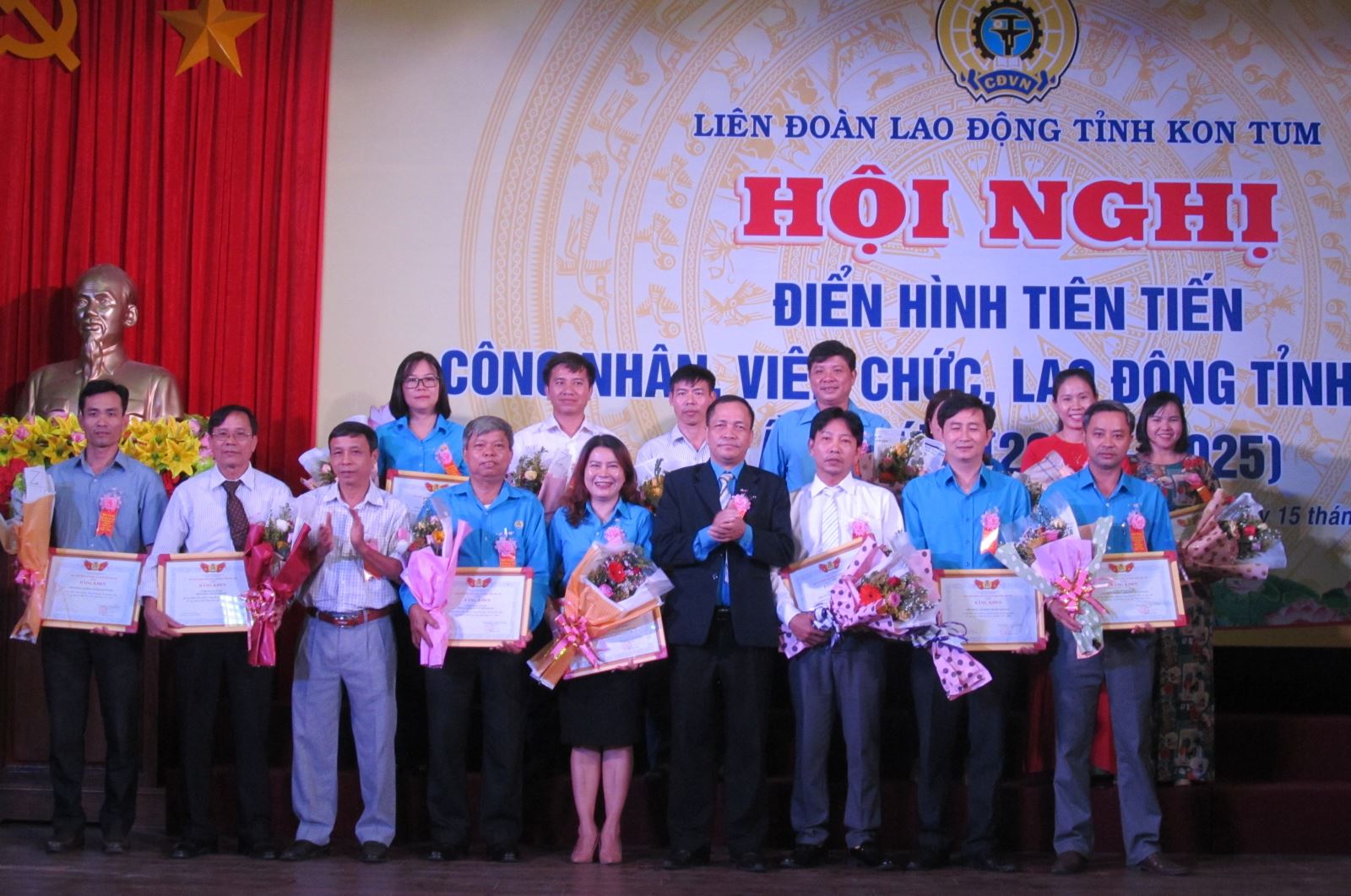 Hội nghị điển hình tiên tiến CNVCLĐ tỉnh Kon Tum lần thứ V (2020-2025)