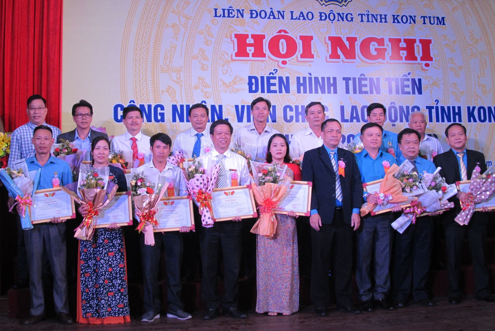 MỘT VÀI KẾT QUẢ ĐẠT ĐƯỢC TRONG PHONG TRÀO THI ĐUA YÊU NƯỚC DO CÔNG ĐOÀN TỈNH KON TUM PHÁT ĐỘNG, GIAI ĐOẠN 2015-2020
