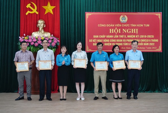Hội nghị Ban Chấp hành Công đoàn Viên chức tỉnh lần thứ X