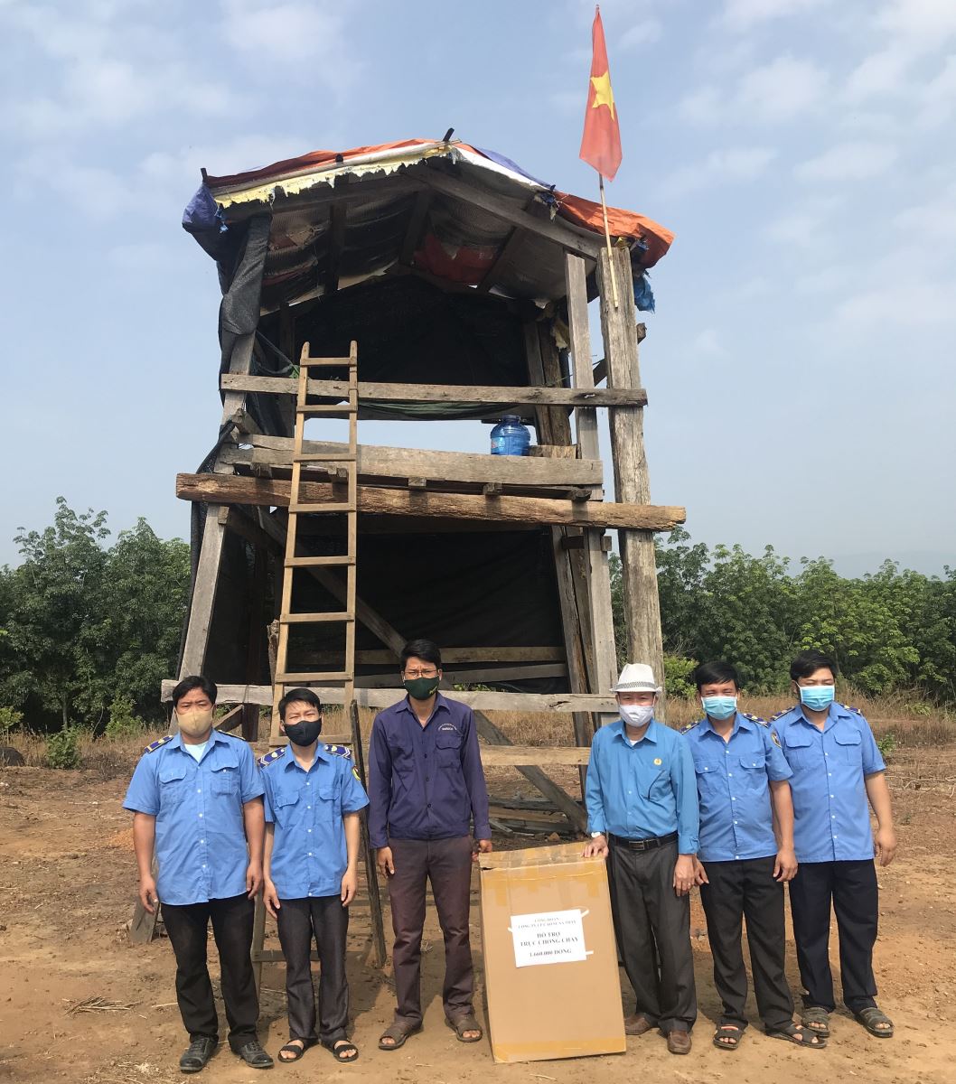 Công đoàn Công ty Cổ phần Cao Su Sa Thầy. Những hành động thiết thực và ý nghĩa với người lao động