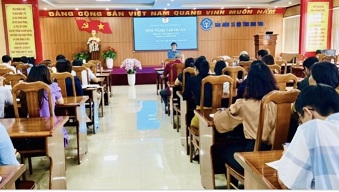 Công đoàn Viên chức tập huấn về công tác Đại hội Công đoàn nhiệm kỳ 2023-2028