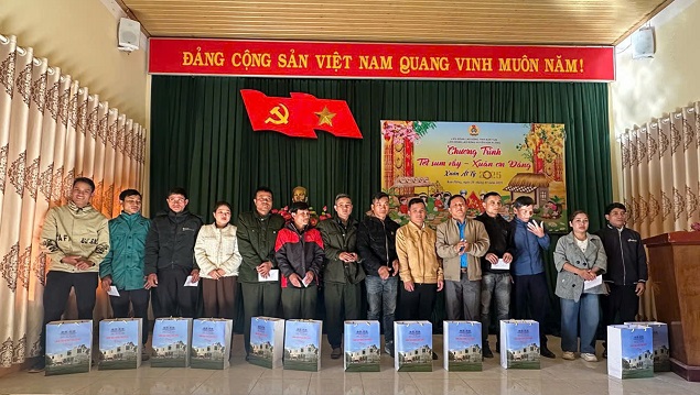Liên đoàn Lao động huyện Kon Plông  tổ chức chương trình “Tết sum vầy - Xuân ơn Đảng” năm 2025