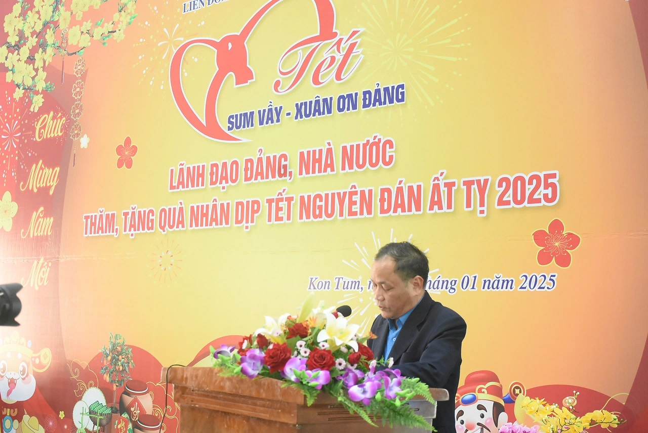 Liên đoàn Lao động tỉnh Kon Tum tổ chức Chương trình  “Tết Sum vầy – Xuân ơn Đảng” năm 2025