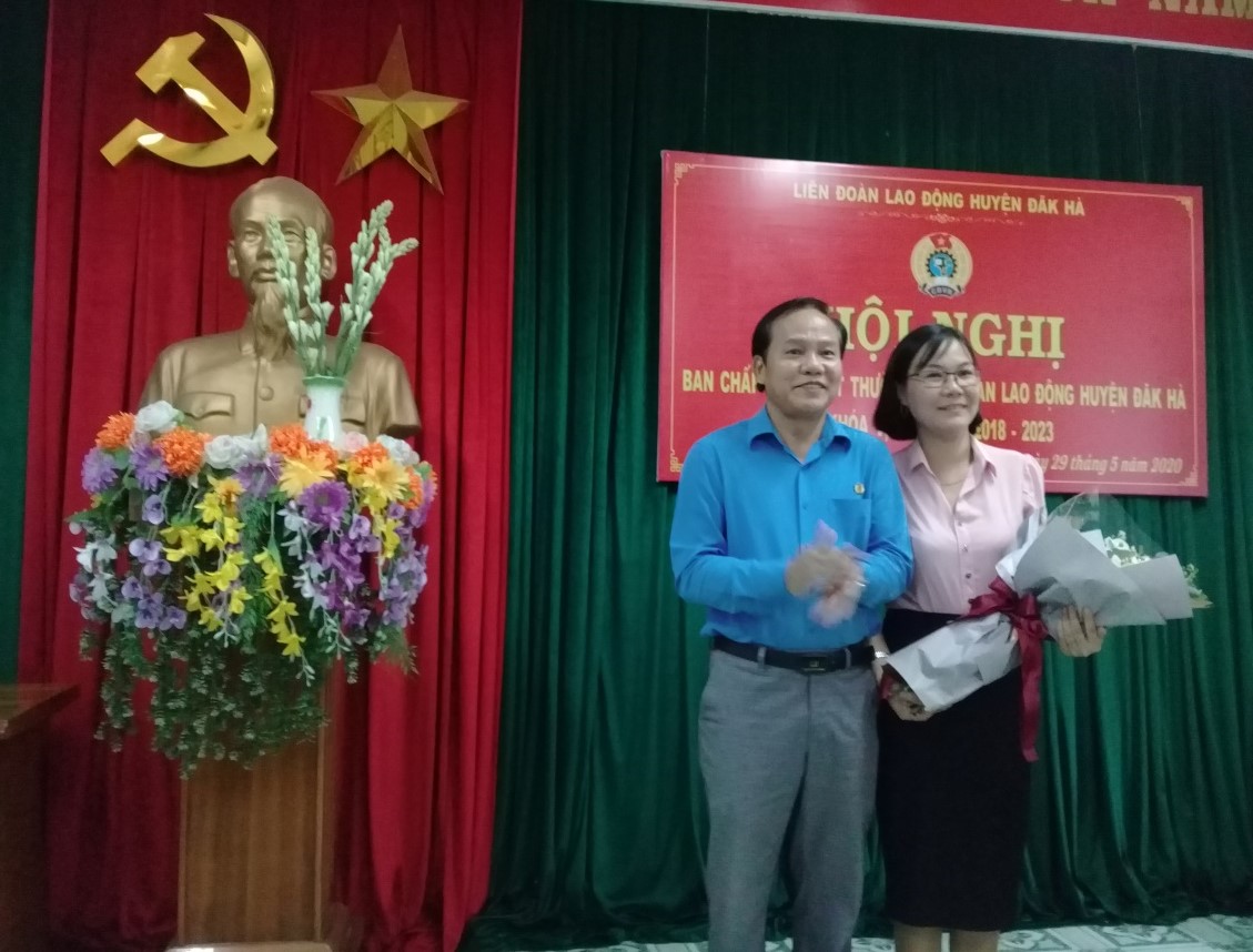 Ban chấp hành Liên đoàn Lao động huyện Đăk Hà bầu Phó Chủ tịch Liên đoàn Lao động huyện.